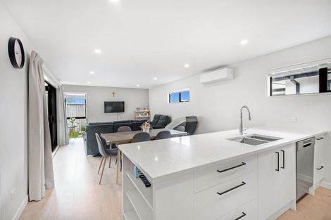 Photo of property in 38 Mabel Crescent, Halswell, Christchurch, 8025