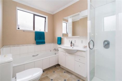 Photo of property in 15 Tay Street, Mosgiel, 9024