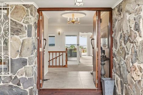 Photo of property in 13 Tirinui Crest Road, Otumoetai, Tauranga, 3110