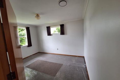 Photo of property in 10 Marsden Place, Awapuni, Palmerston North, 4412