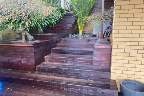 Photo of property in 1/1 Carlisle Road, Torbay, Auckland, 0630