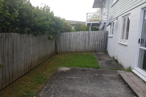 Photo of property in 19 Anne Road, Hillcrest, Auckland, 0627