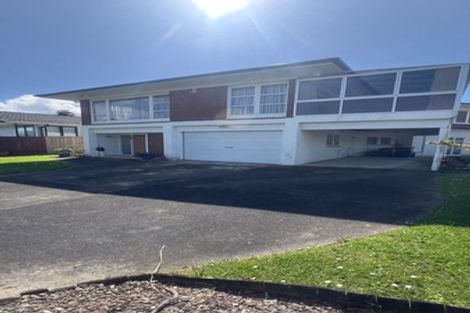 Photo of property in 50 Sylvia Road, Hillcrest, Auckland, 0627