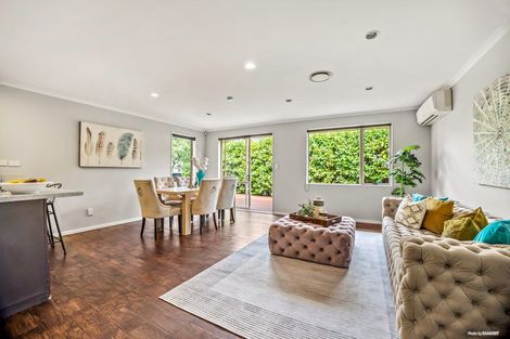 Photo of property in 25 Nimstedt Avenue, Oteha, Auckland, 0632