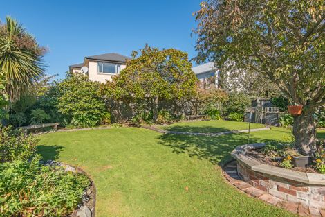 Photo of property in 166 Knowles Street, St Albans, Christchurch, 8052