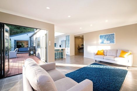 Photo of property in 35 Lighthouse Road, Bluff Hill, Napier, 4110