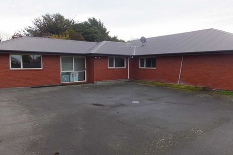 Photo of property in 301 Riccarton Road, Upper Riccarton, Christchurch, 8041