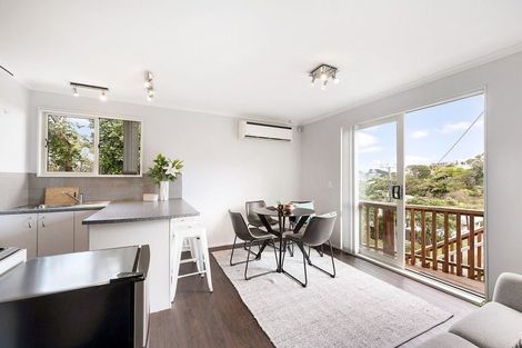 Photo of property in 61 Salford Street, Newlands, Wellington, 6037