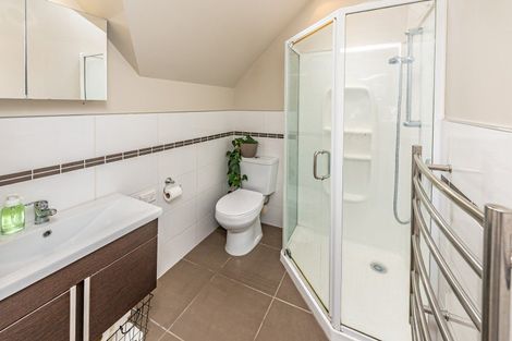 Photo of property in 9 Selwyn Crescent, College Estate, Whanganui, 4500