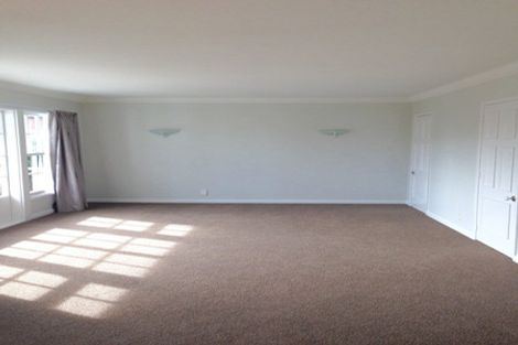 Photo of property in 2/122 Saint Johns Road, Saint Johns, Auckland, 1072