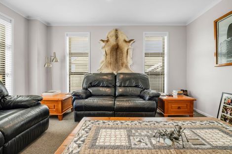 Photo of property in 12 Costello Drive, Ngatea, 3503