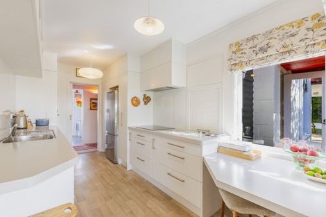 Photo of property in 8a Gaisford Terrace, Waipukurau, 4200