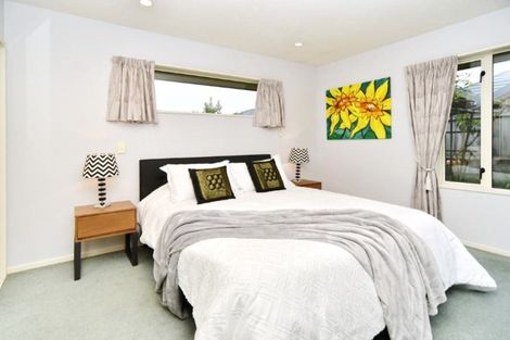 Photo of property in 395 Yaldhurst Road, Russley, Christchurch, 8042