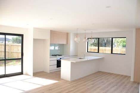 Photo of property in 8 Finn Place, Mount Wellington, Auckland, 1060