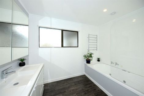 Photo of property in 4 Knight Street, Oxford, 7430