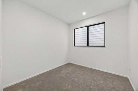 Photo of property in 27 Jandell Crescent, Bucklands Beach, Auckland, 2014