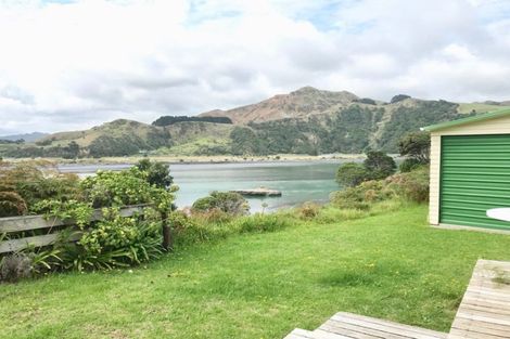 Photo of property in 1 Beach Road, Mokau, 4376