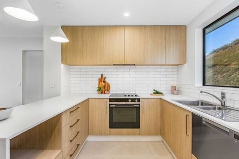 Photo of property in 45 Oakum Road, Whitby, Porirua, 5024