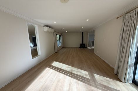 Photo of property in 24 Park Hill Road, Birkenhead, Auckland, 0626
