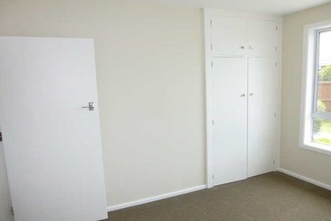 Photo of property in 2/271 Avonhead Road, Avonhead, Christchurch, 8042