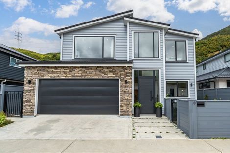 Photo of property in 8 Ramarama Lane, Crofton Downs, Wellington, 6035