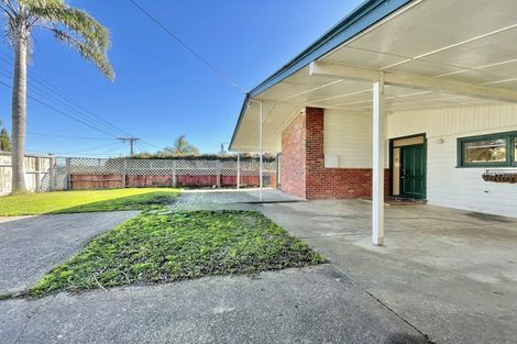 Photo of property in 2/17 Spencer Terrace, Hauraki, Auckland, 0622
