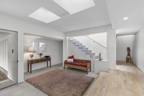 Photo of property in 3 Poplar Grove, Thorndon, Wellington, 6011