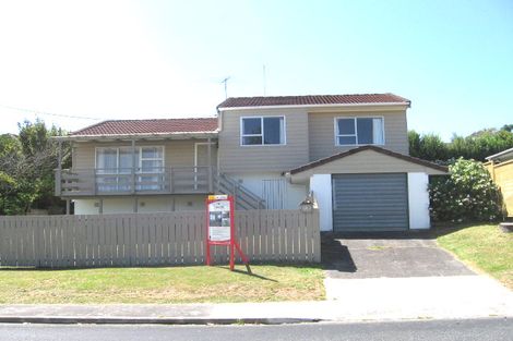 Photo of property in 2/15 Elliott Avenue, Bayview, Auckland, 0629