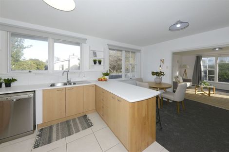 Photo of property in 2/333 Waimairi Road, Ilam, Christchurch, 8041