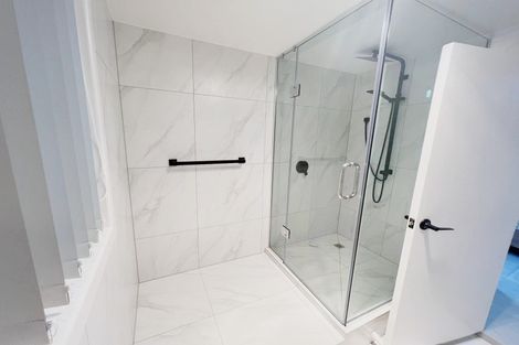 Photo of property in 93a Litten Road, Cockle Bay, Auckland, 2014