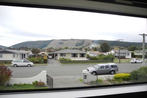 Photo of property in 8 Grace Street, Waimate, 7924