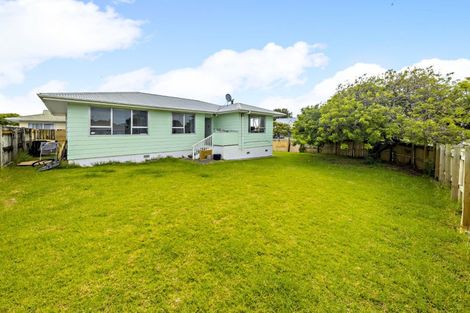Photo of property in 38 Burundi Avenue, Clendon Park, Auckland, 2103