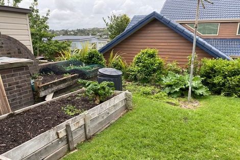 Photo of property in 1/36 Beechwood Road, Rothesay Bay, Auckland, 0630