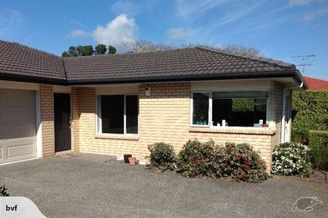 Photo of property in 3/14 Milton Road, Orewa, 0931