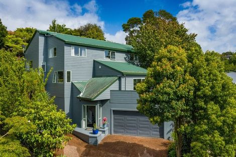 Photo of property in 2/62 Stapleford Crescent, Browns Bay, Auckland, 0630