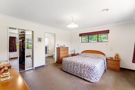 Photo of property in 14 Hurunui Street, Waikanae, 5036