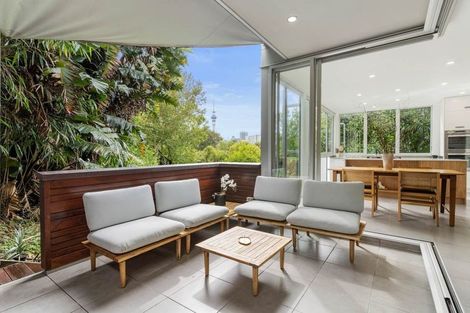 Photo of property in 48d Anglesea Street, Freemans Bay, Auckland, 1011