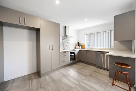 Photo of property in 10 Charlotte Crescent, Dinsdale, Hamilton, 3204