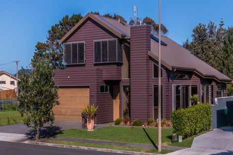 Photo of property in 5 Ian Place, Waihi Beach, 3611