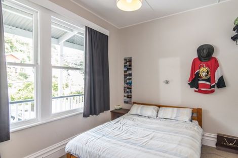 Photo of property in 2 Adams Terrace, Aro Valley, Wellington, 6021