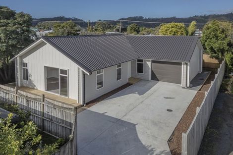 Photo of property in 1a Nicholas Avenue, Whitianga, 3510