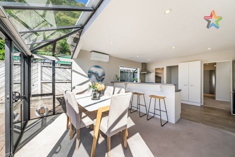 Photo of property in 2/27 Mawson Street, Waiwhetu, Lower Hutt, 5010