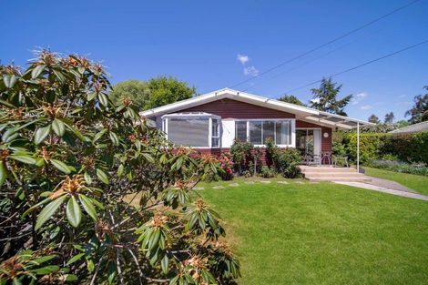 Photo of property in 8 Watson Street, Green Island, Dunedin, 9018