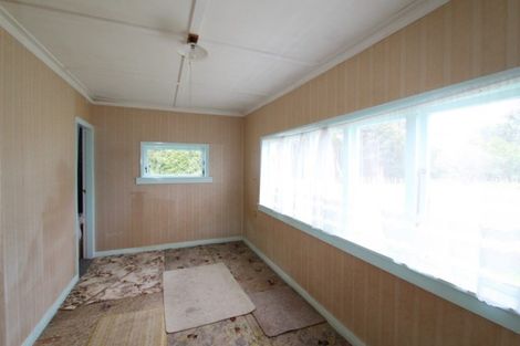 Photo of property in 32 Cambridge Street, Pahiatua, 4910