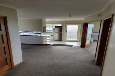 Photo of property in 73 Mills Road, Brooklyn, Wellington, 6021