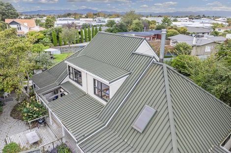 Photo of property in 115a Frederick Street, Mayfair, Hastings, 4122