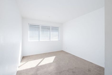Photo of property in 20 Pikao Place, East Tamaki, Auckland, 2016