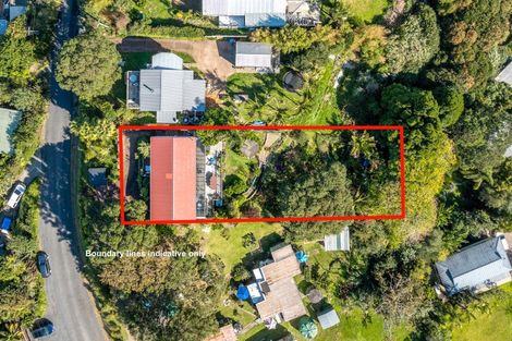 Photo of property in 17 Wellington Road, Surfdale, Waiheke Island, 1081