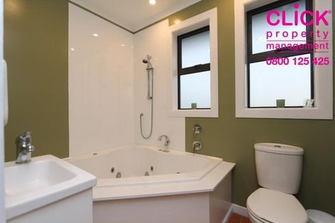 Photo of property in 35 Cockerell Street, Brockville, Dunedin, 9011