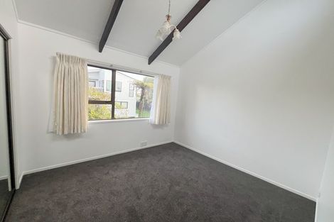 Photo of property in 1/55 Aberdeen Road, Castor Bay, Auckland, 0620